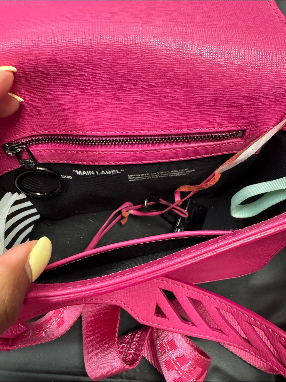 Off-White Pink Diagonal Stripe Crossbody Bag - Picture 5 of 5
